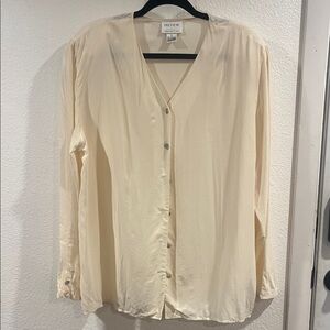 Preview Collection 100% Silk Women's Soft Cream Button-Down Shirt